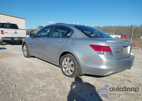 2008 Honda Accord 2.4 Ex-L z USA, uszkodzony, nr VIN 1HGCP26818A082782